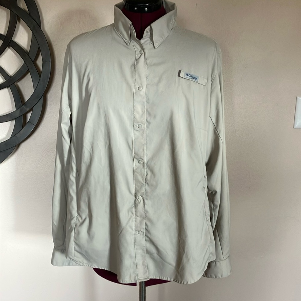 Columbia PFG Tan Women’s 1XL